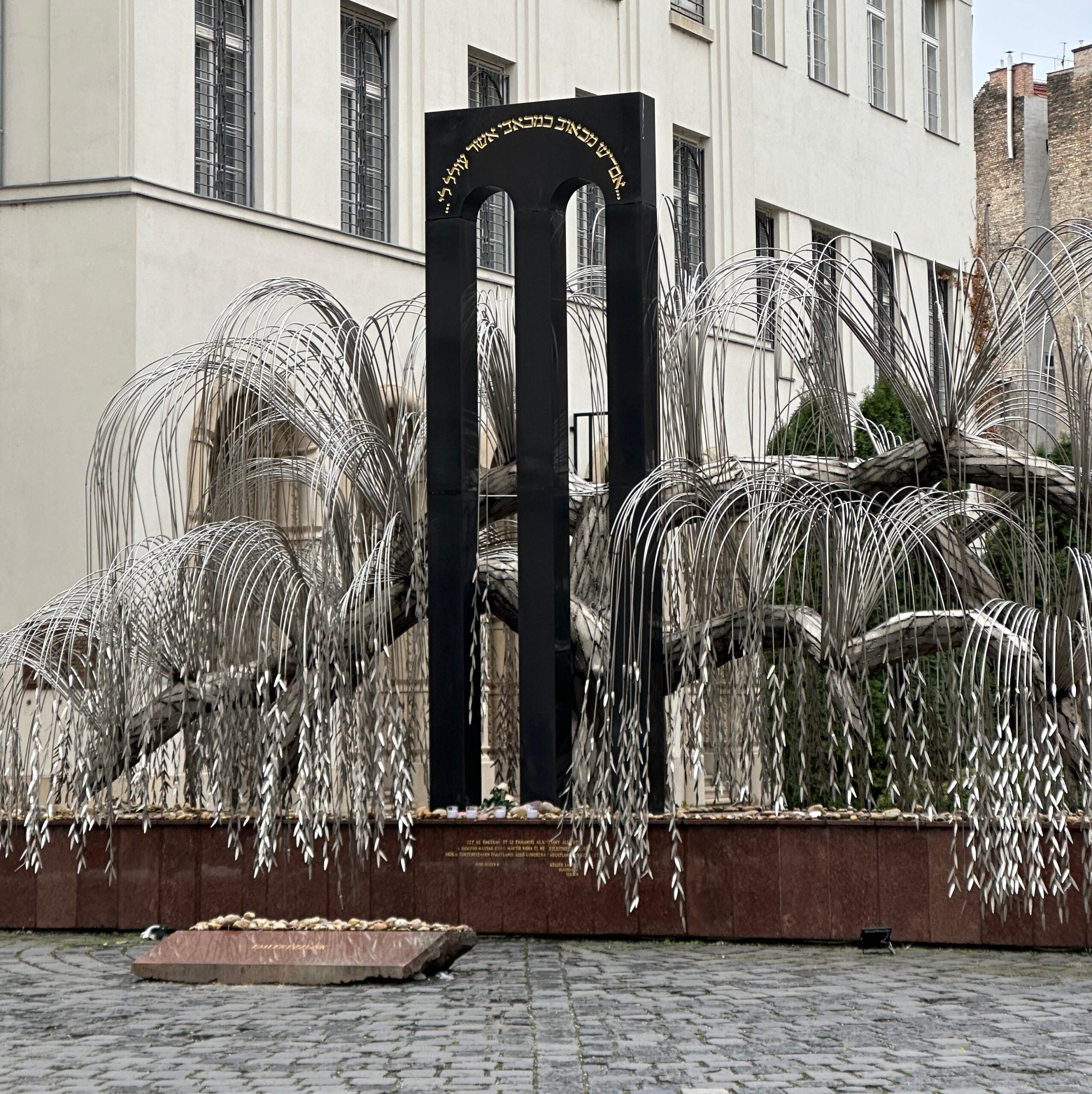 Árbol de la vida. Gran Sinagoga de Budapest.