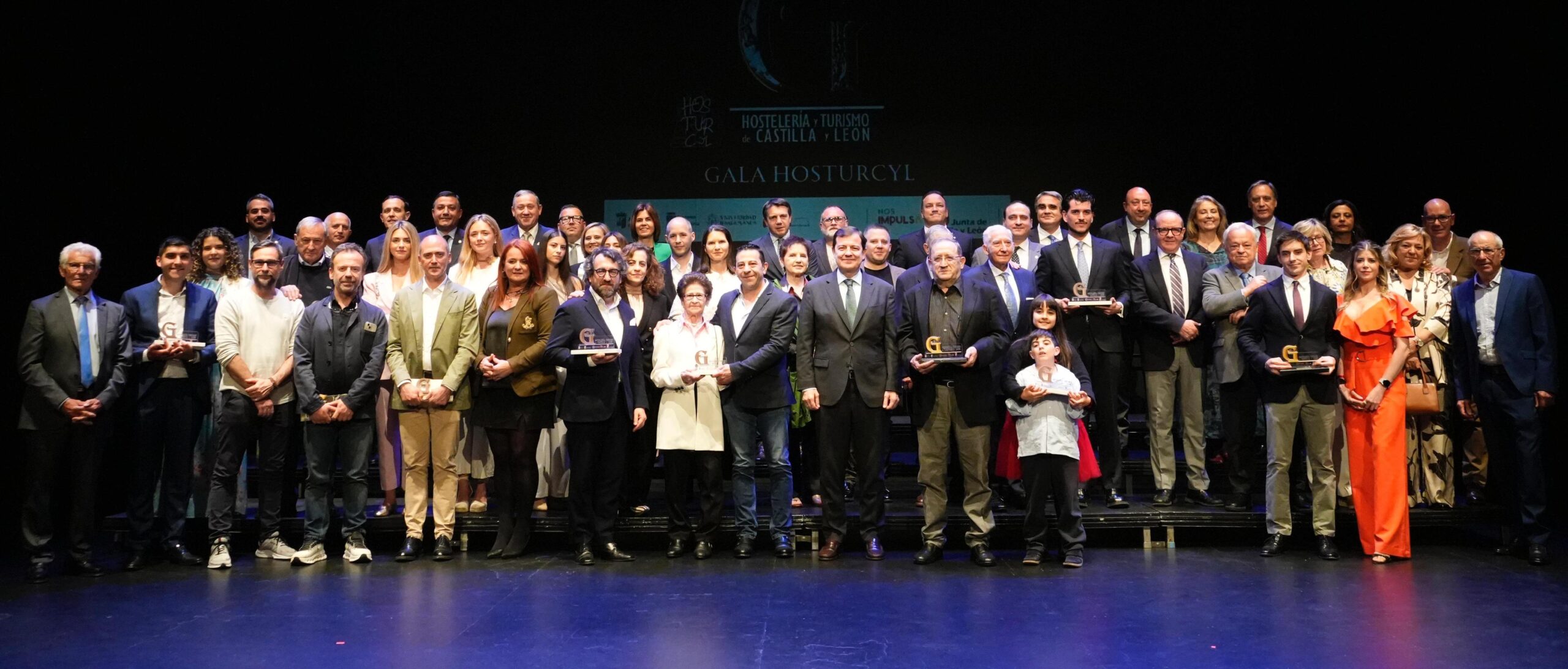 Gala HOSTURCYL homenajea la cocina tradicional de Castilla y León en el Teatro Liceo