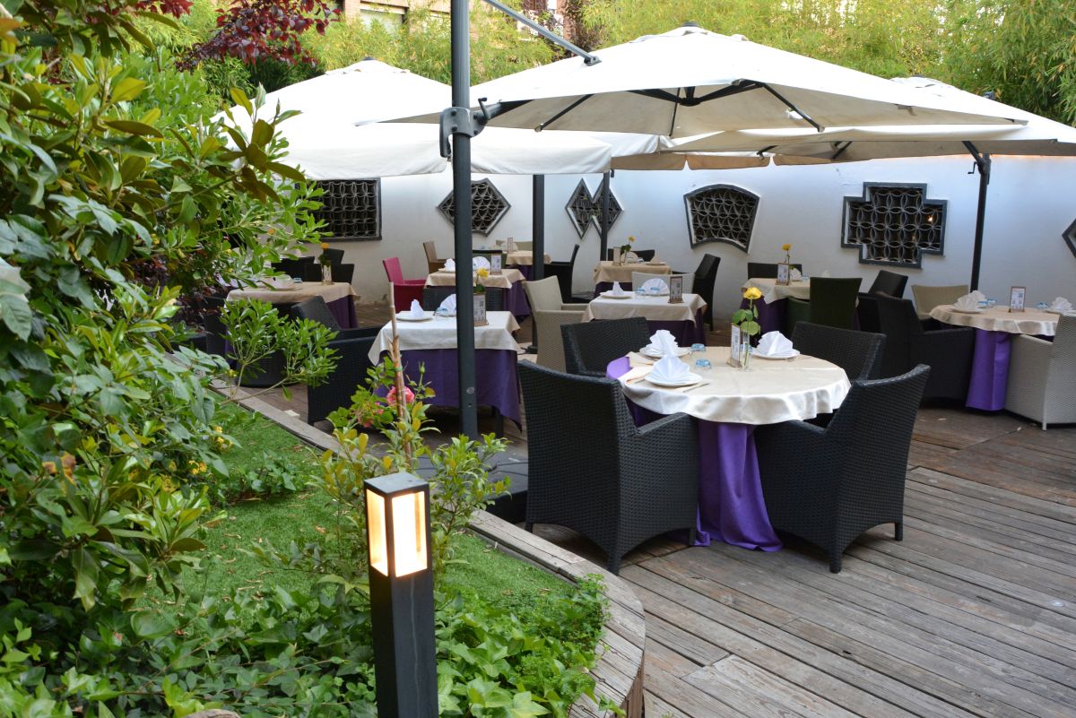 El Bund, terraza. Un jardín de Suzhou en Madrid.
