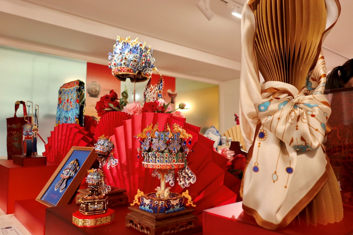 Exposición La Antigua China en Nuevas Creaciones. Corona Fénix de la emperatriz Xiaoduan. Dinastía Ming (1368–1644)