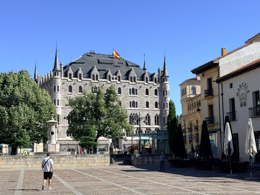 Museo Casa Botines Gaudi, LEón